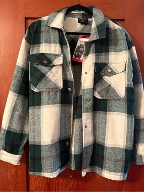Women’s Green & White Plaid Button-Up Shirt Jacket